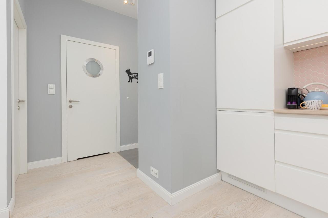 Sarmacka Apartment With Balcony Warsaw Wilanow By Noclegi Renters Εξωτερικό φωτογραφία