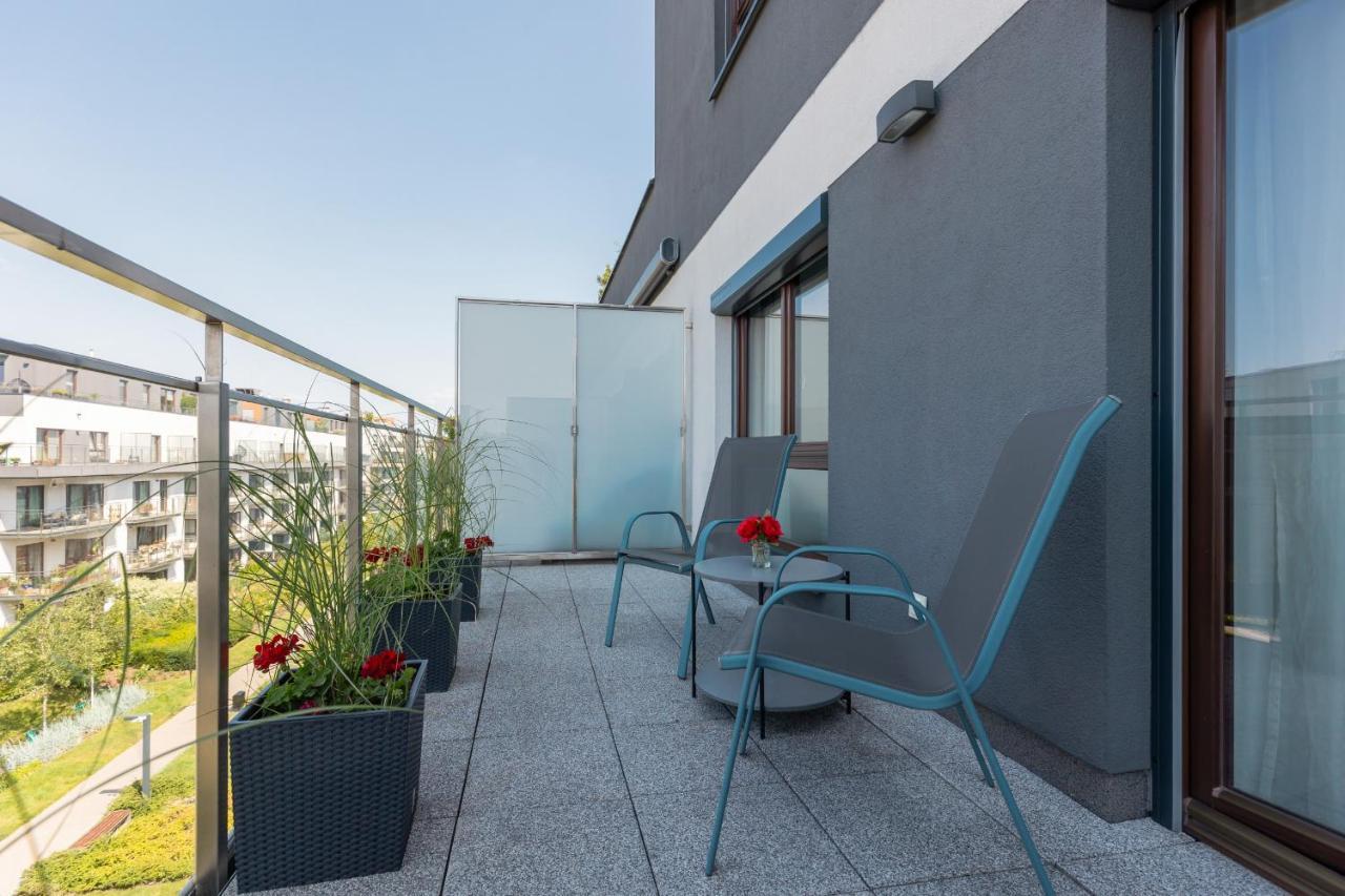 Sarmacka Apartment With Balcony Warsaw Wilanow By Noclegi Renters Εξωτερικό φωτογραφία