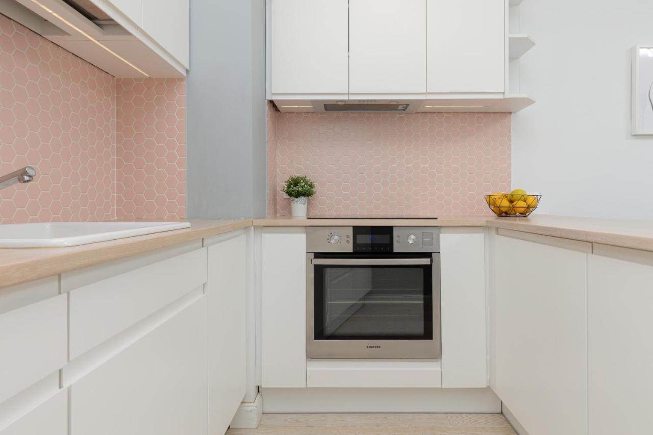 Sarmacka Apartment With Balcony Warsaw Wilanow By Noclegi Renters Εξωτερικό φωτογραφία